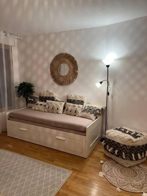 Paris-Montrouge Magnifique Appartement 3 Pieces De 75M2 Avec Parking - Tres Cosy Pour 1 - 8 Personnes Refait A Neuf -Entire Apartment Luxurious And Warm -Montrouge Paris 14Eme - Proche Aeroport Orly Parc Expositions Porte De Versailles Free Wifi Grat Экстерьер фото